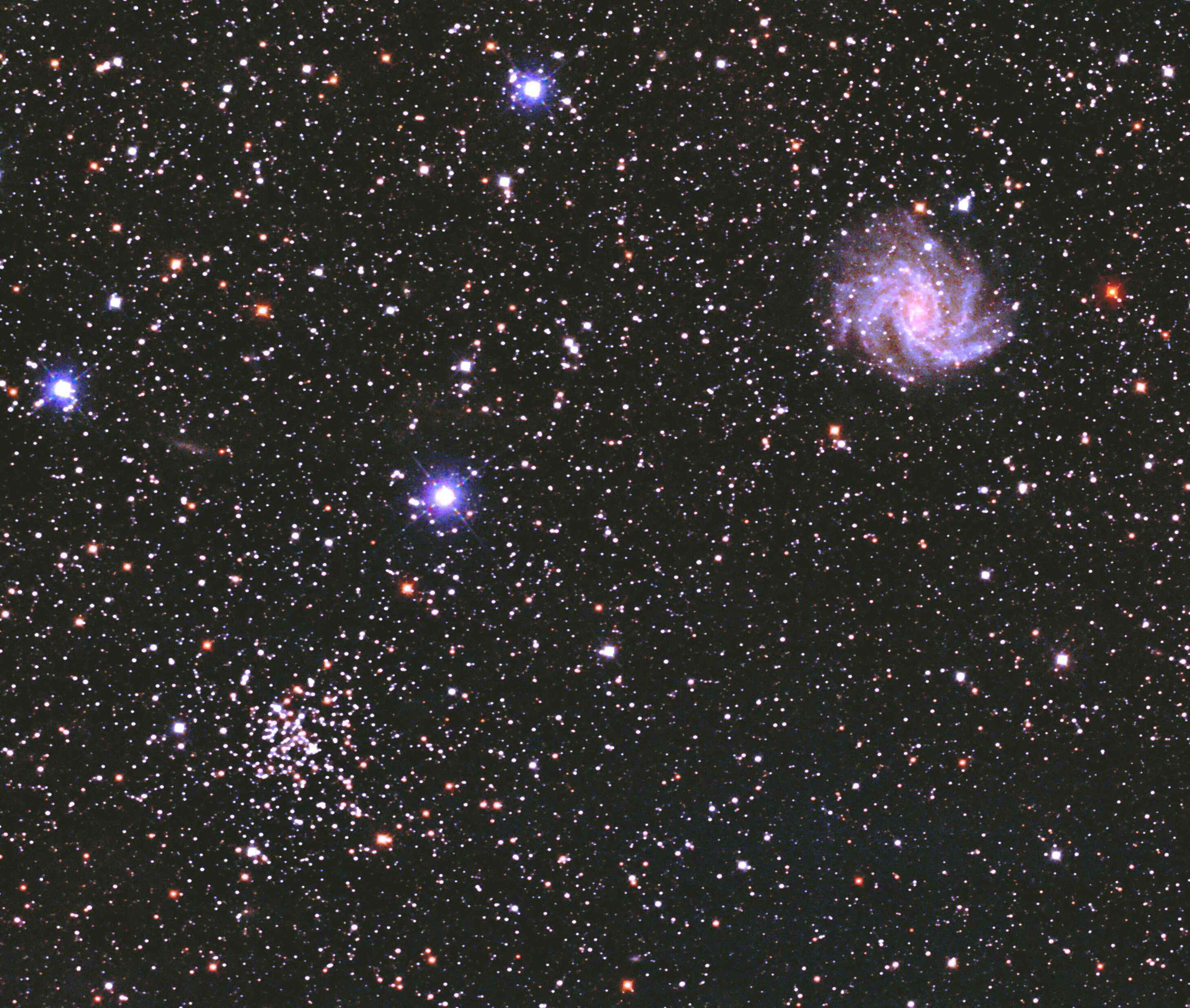 NGC 6946 a 6939.